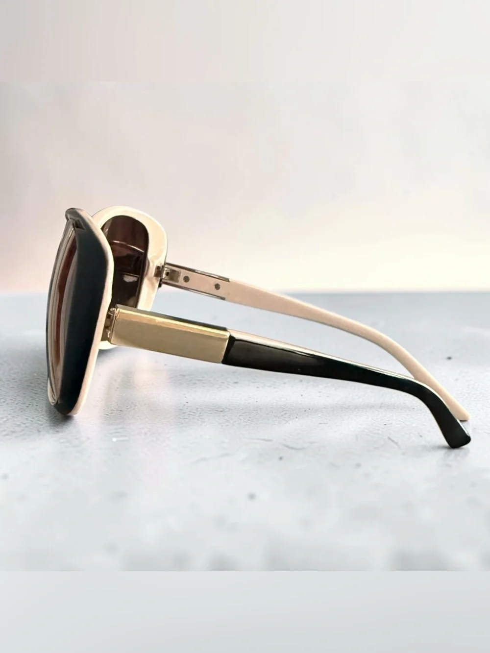 Ann Taylor Two-Tone Oversized Sunglasses